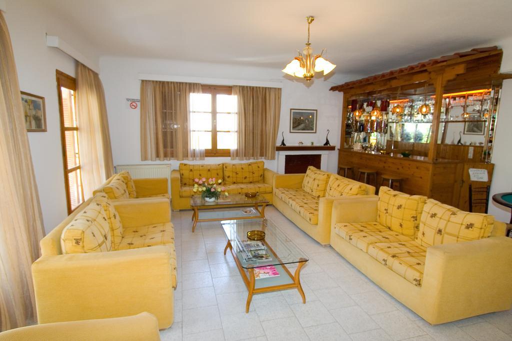 Hotel Aidipsos Loutra Edipsou  ภายนอก รูปภาพ